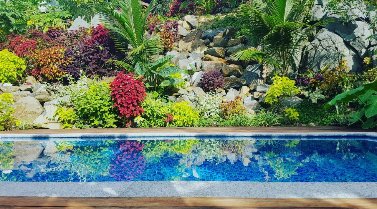 Rainbow Villas 拉罗汤加 外观 照片